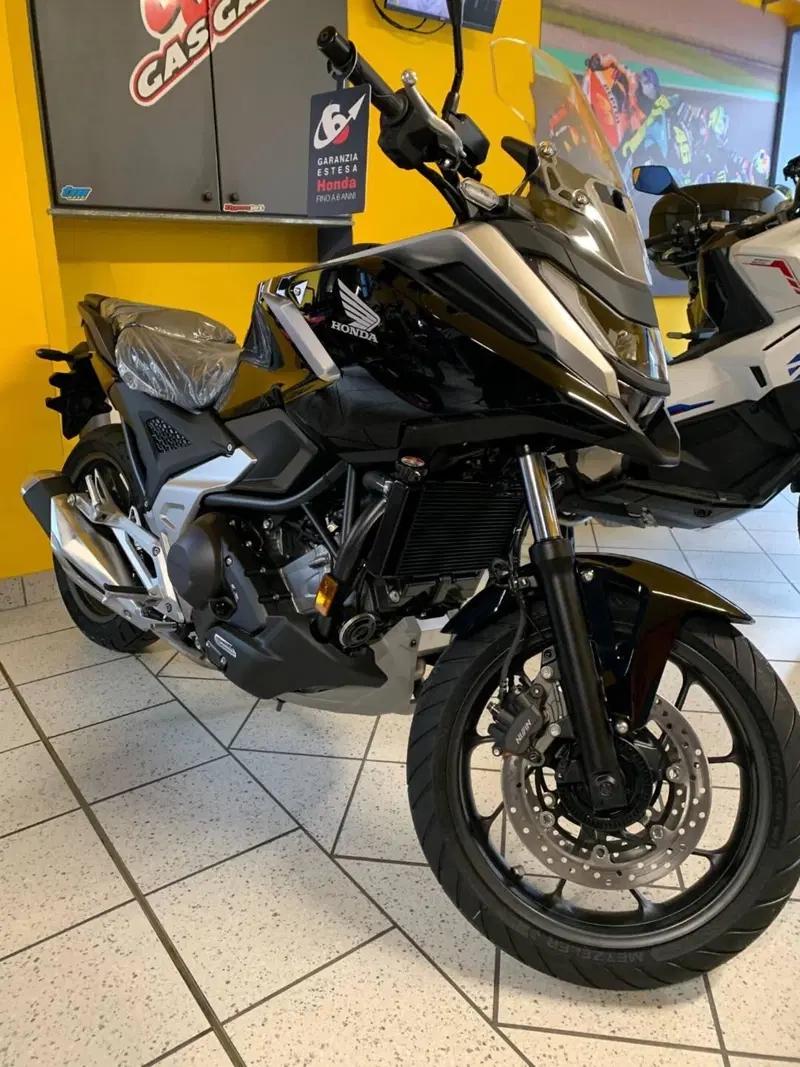 Honda NC 750 X DCT (2025 - 26)