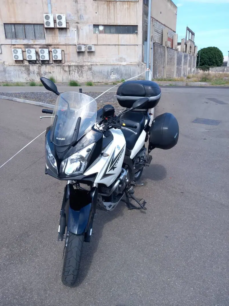 Suzuki V-Strom 650 (2008 - 11) (3)