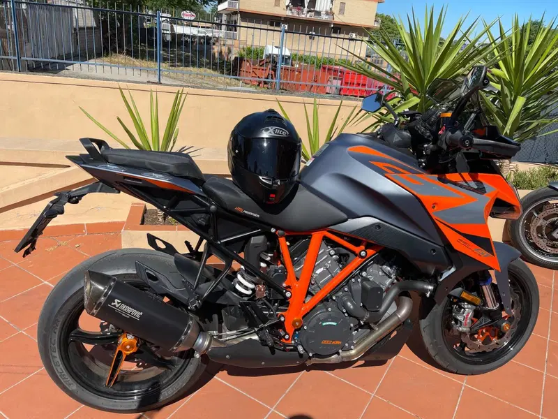 KTM 1290 Super Duke GT (2022 - 25)
