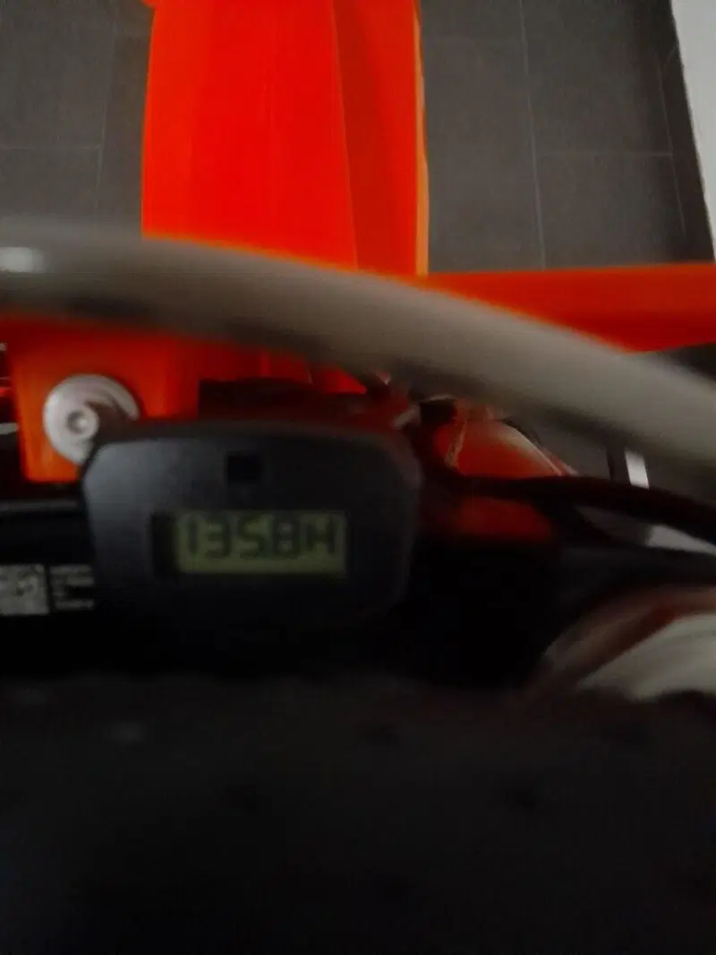 KTM 250 SX-F (2023) (5)