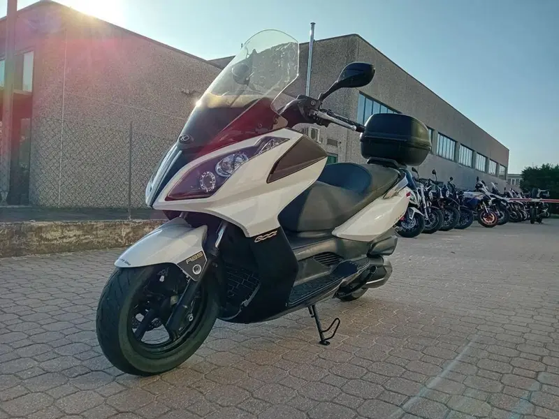 Kymco Downtown 300i ABS (2009 - 17)
