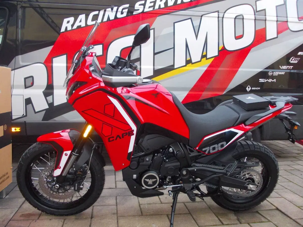 Moto Morini X-Cape 700 (2025 - 26) (2)