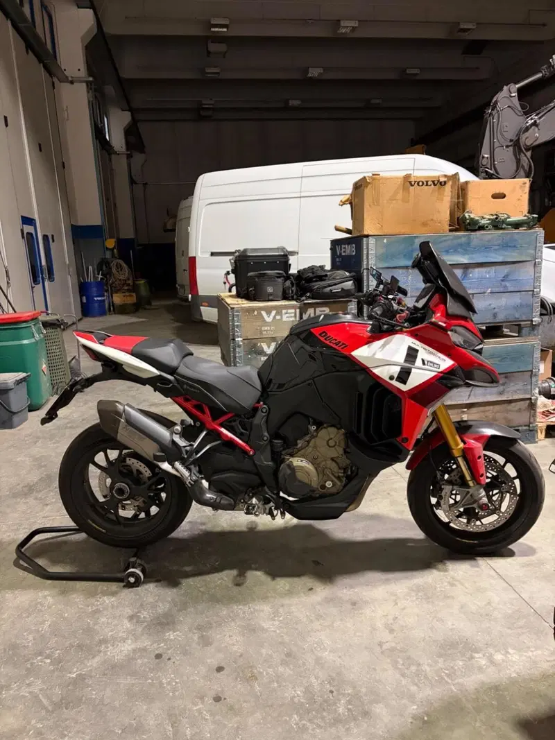 Ducati Multistrada V4 Pikes Peak (2021 - 24)