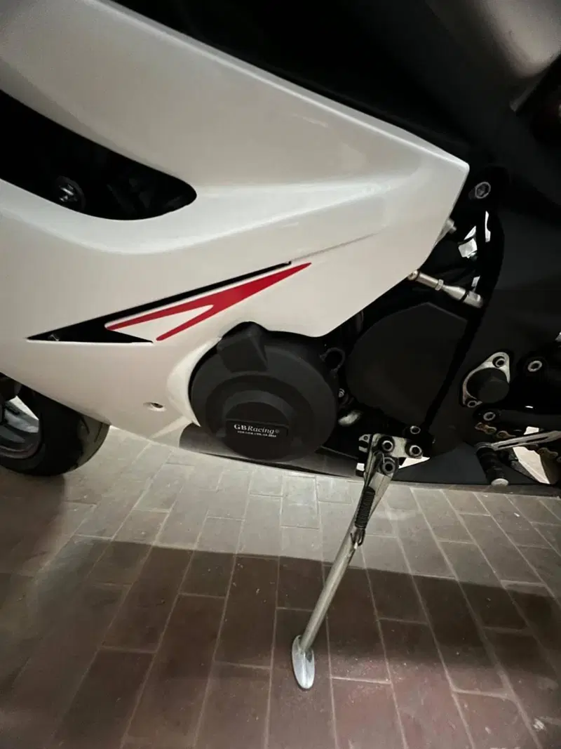 Triumph Daytona 675 R (2010 - 12) (5)