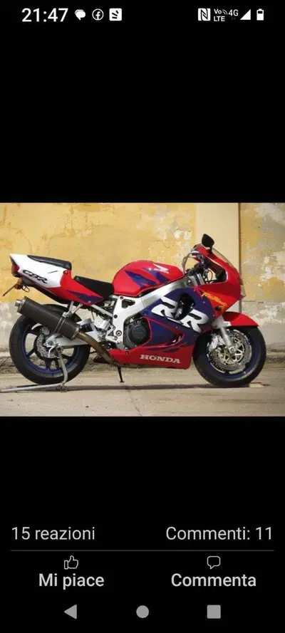 Honda CBR 900 RR (1998 - 99) usata