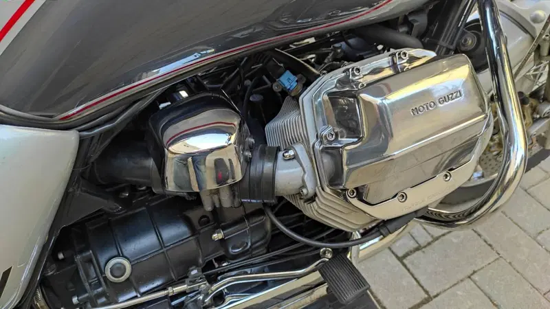 Moto Guzzi California EV Touring (2002 - 06) (9)
