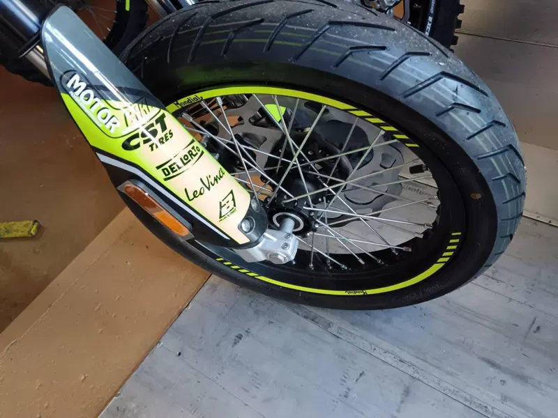 FB Mondial SMX 125 Motard (2021 - 24) (6)
