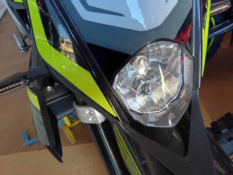 FB Mondial SMX 125 Motard (2021 - 24) (7)