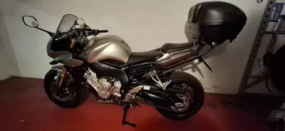 Yamaha FZ1 Fazer (2006 - 16) usata