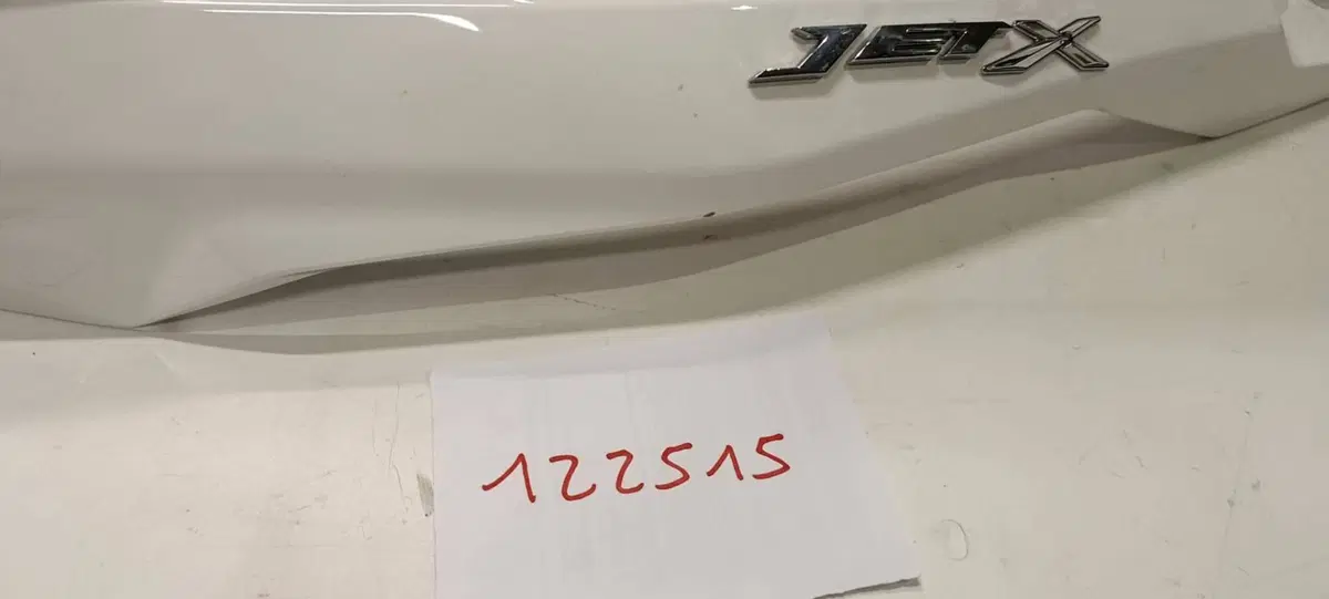 FIANCATA POSTERIORE SX JET X 125 Sym (2)