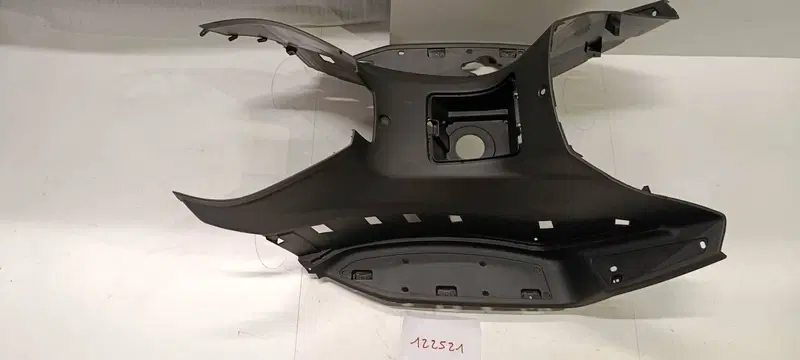 PEDANA POGGIAPIEDI SYM JOYMAX Z+ 300 (2)