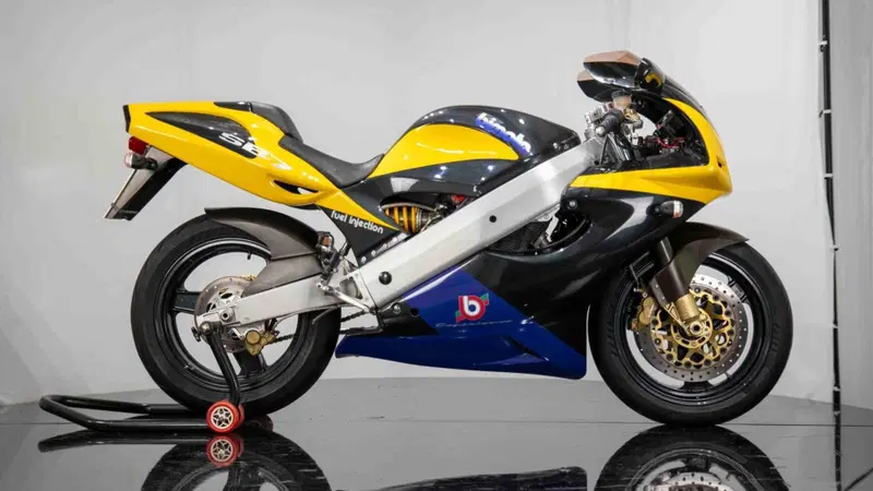 Bimota SB7  (5)