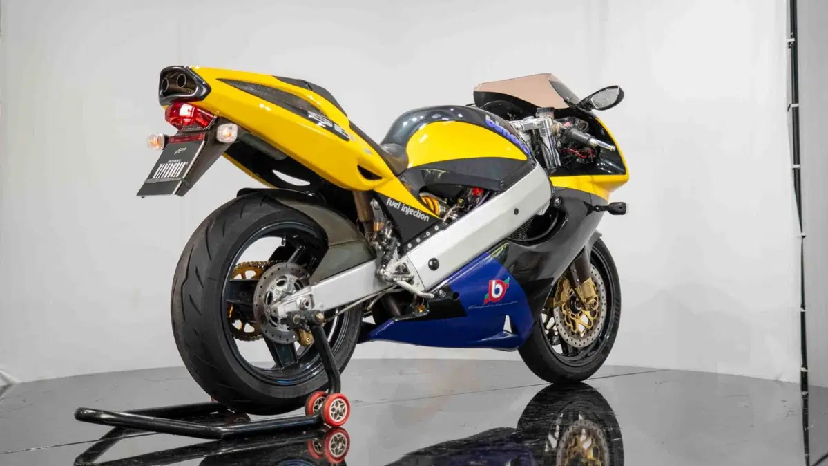 Bimota SB7  (6)