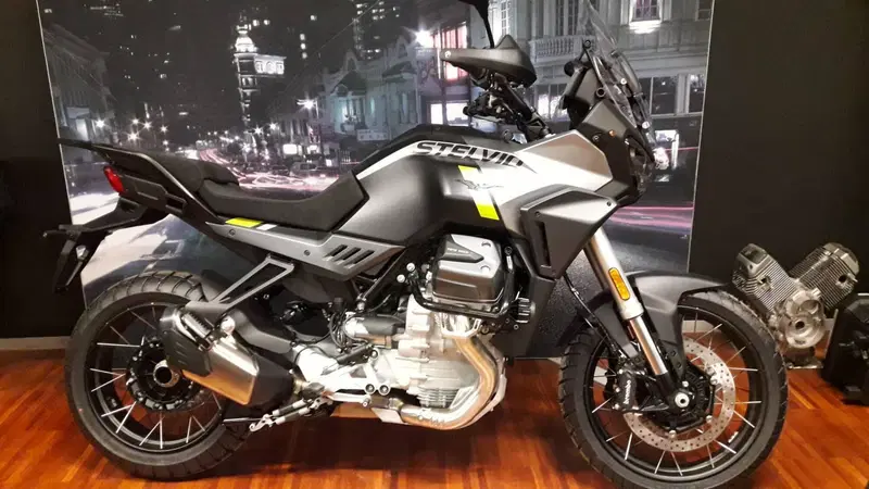 Moto Guzzi Stelvio PFF (2024 - 26)