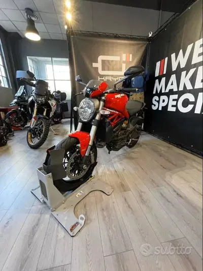 Ducati Monster 821 Stripe ABS (2015 - 17) usata