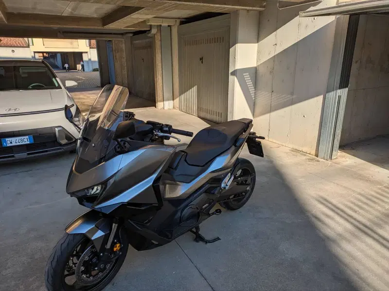 Honda Forza 750 (2025 - 26) (9)