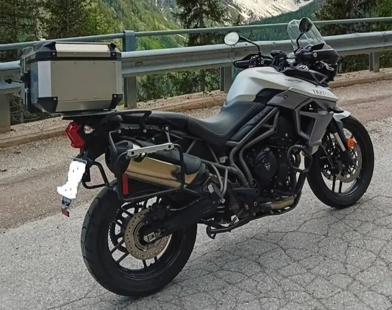 Triumph Tiger 800 XRx (2015 - 17) (3)