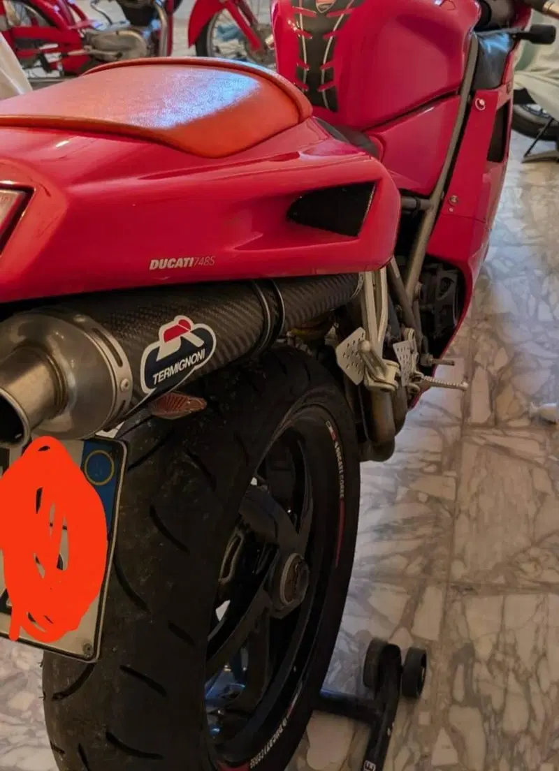 Ducati 748 S (1999 - 01) (6)