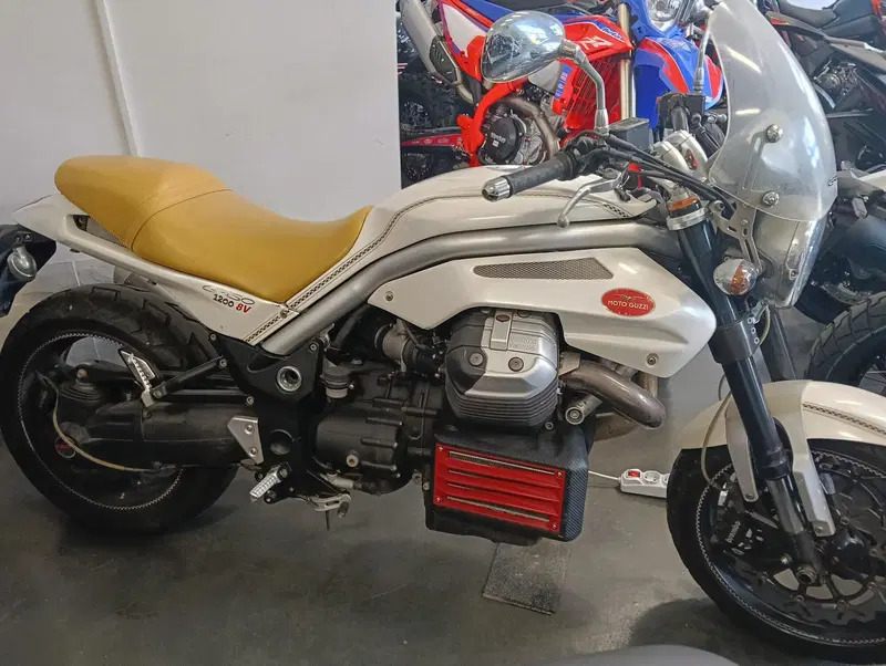 Moto Guzzi Griso 1200 8V (2007 - 12)
