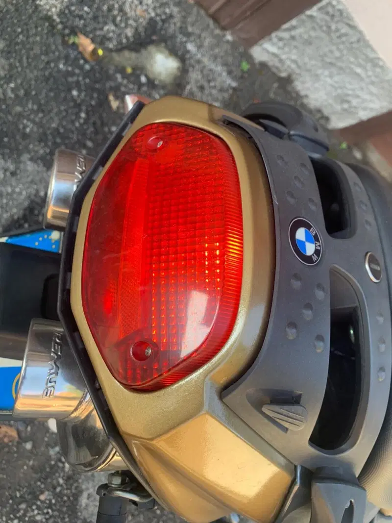 Bmw R1100S (5)