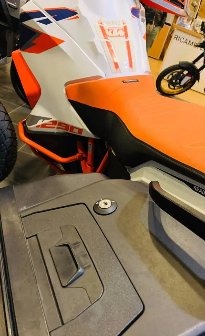 KTM 1290 Super Adventure R (2022 - 25) (2)