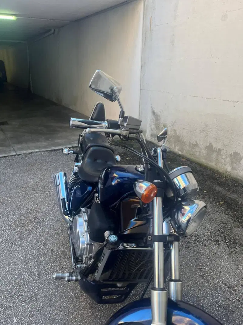 Honda VF 750 C (1985 - 01) (17)