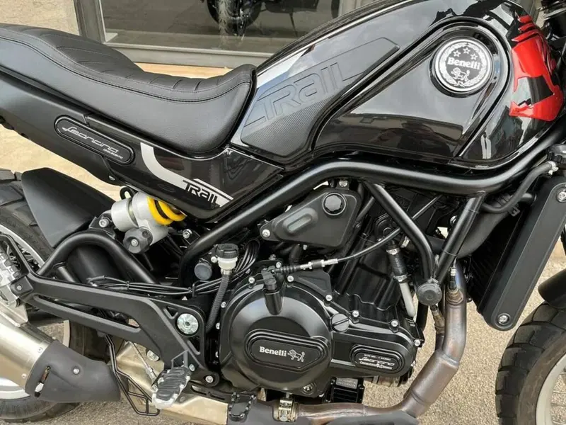 Benelli Leoncino 500 Trail (2021 - 26) (5)