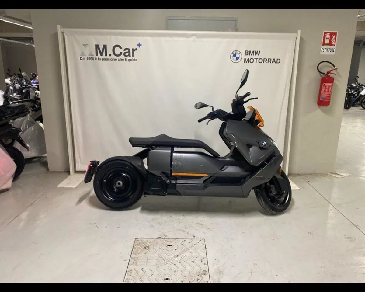 Bmw CE 04 (2021 - 25) (4)