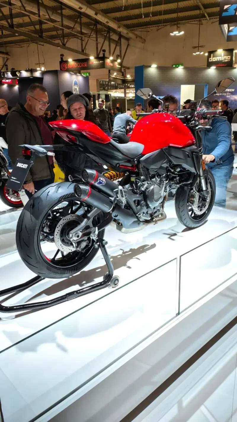 Ducati Monster 890 (2026) (17)