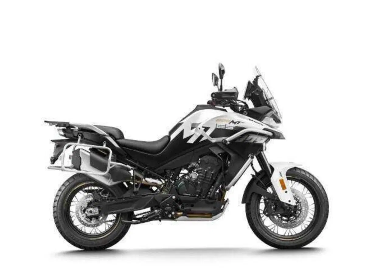 CFMoto svela la nuova 800MT ES con sospensioni elettroniche (2)