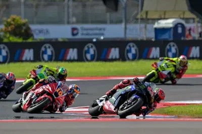 MotoGP 2025. Nobuatsu Aoki spiega il ritorno di Honda e Yamaha: da una parte il telaio+Albesiano, dall'altra il V4