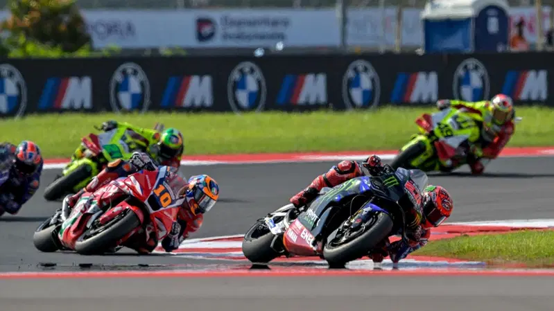 MotoGP 2025. Nobuatsu Aoki spiega il ritorno di Honda e Yamaha: da una parte il telaio+Albesiano, dall'altra il V4