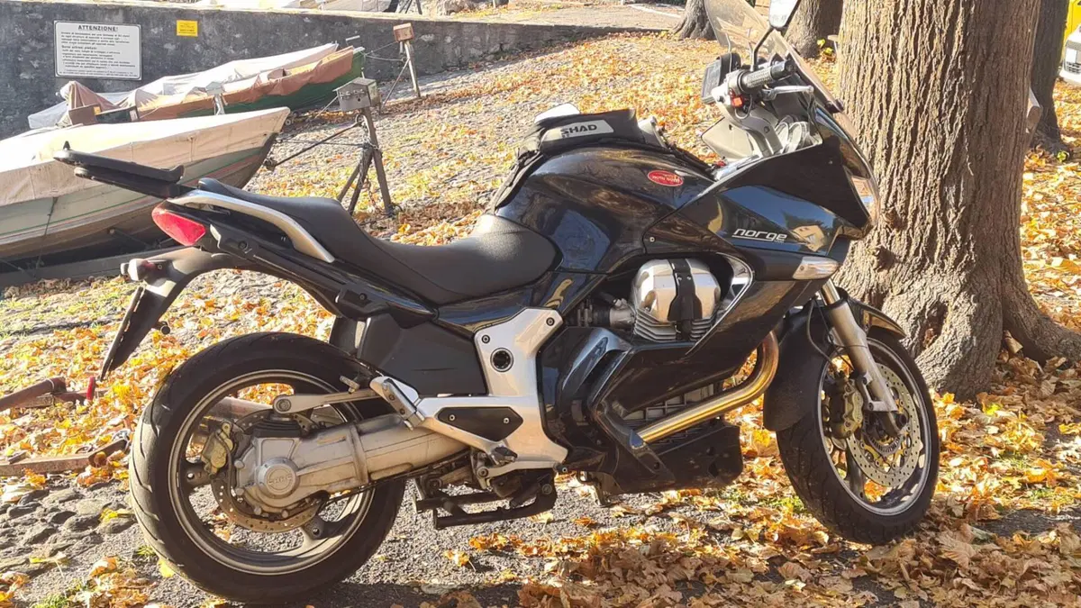 Moto Guzzi Norge 1200 GT (2009 - 11) (4)