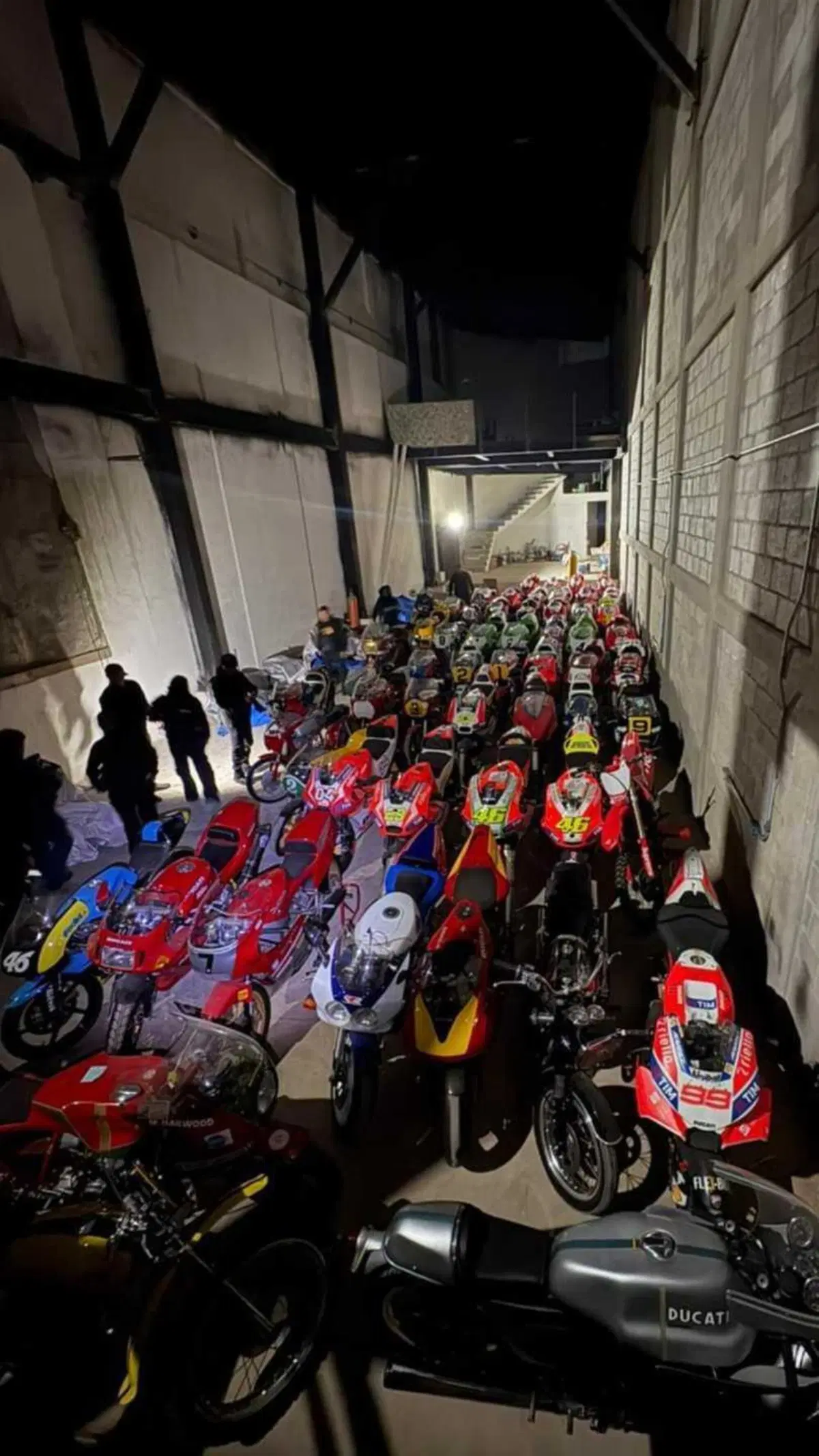 Ryan Wedding e la misteriosa collezione di moto da 40 milioni di dollari (3)