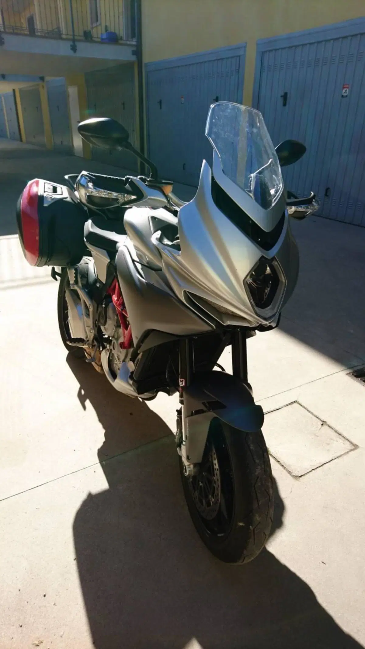 MV Agusta Turismo Veloce 800 (2017 - 2019)