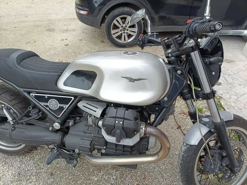 Moto Guzzi Bellagio (2007 - 14) (4)