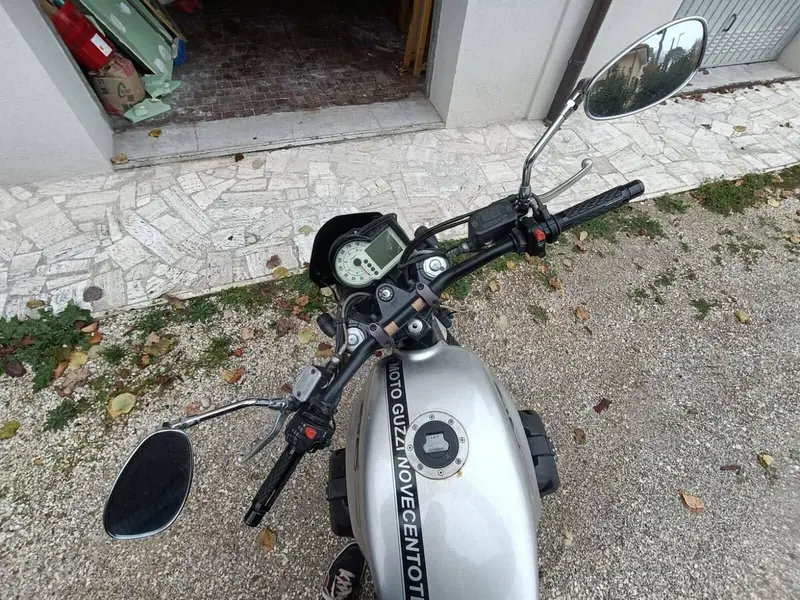 Moto Guzzi Bellagio (2007 - 14) (8)