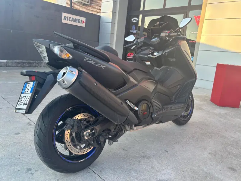 Yamaha T-Max 530 (2015 - 16) (6)