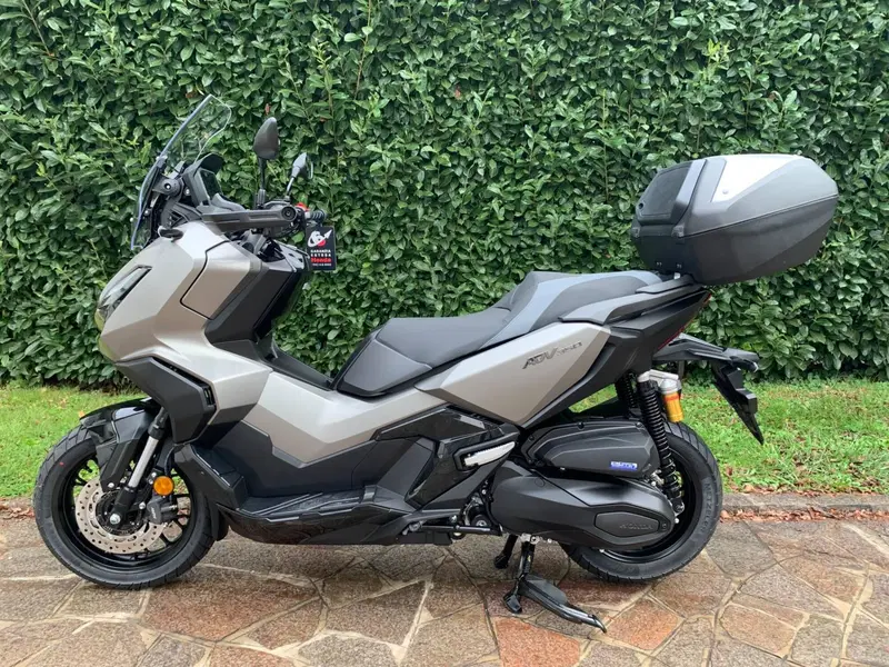 Honda ADV 350 (2025 - 26) (2)