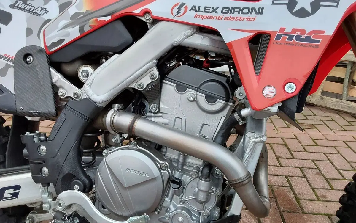Honda CRF 250R (2022) (4)