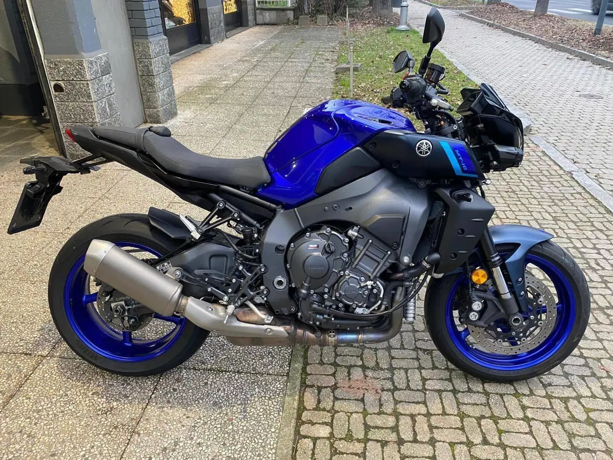 Yamaha MT-10 (2022 - 26)