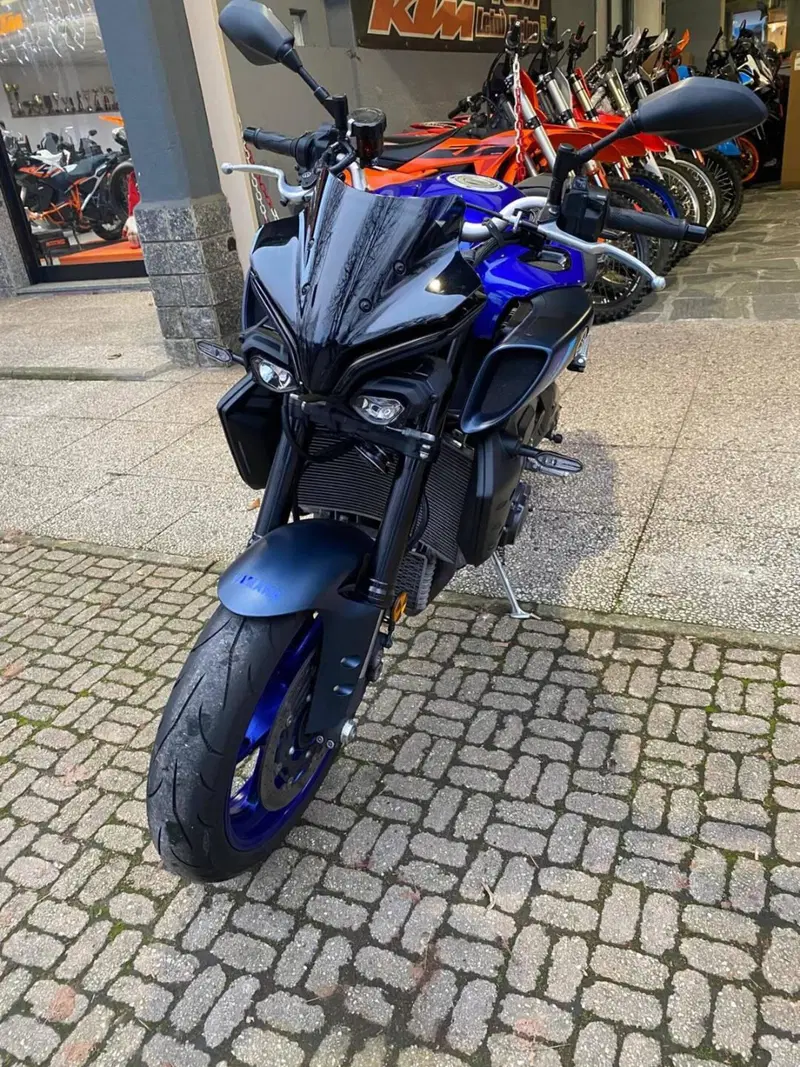Yamaha MT-10 (2022 - 26) (6)