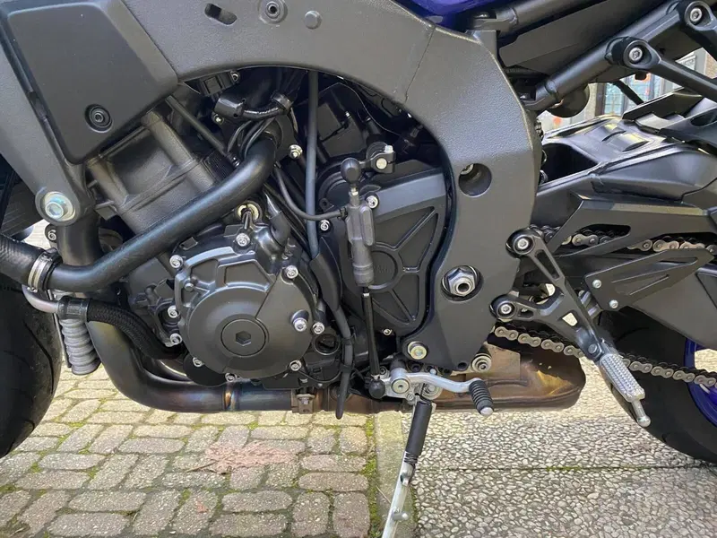 Yamaha MT-10 (2022 - 26) (8)