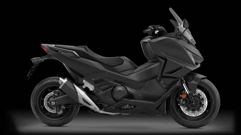 Honda Forza 750 (2025 - 26)
