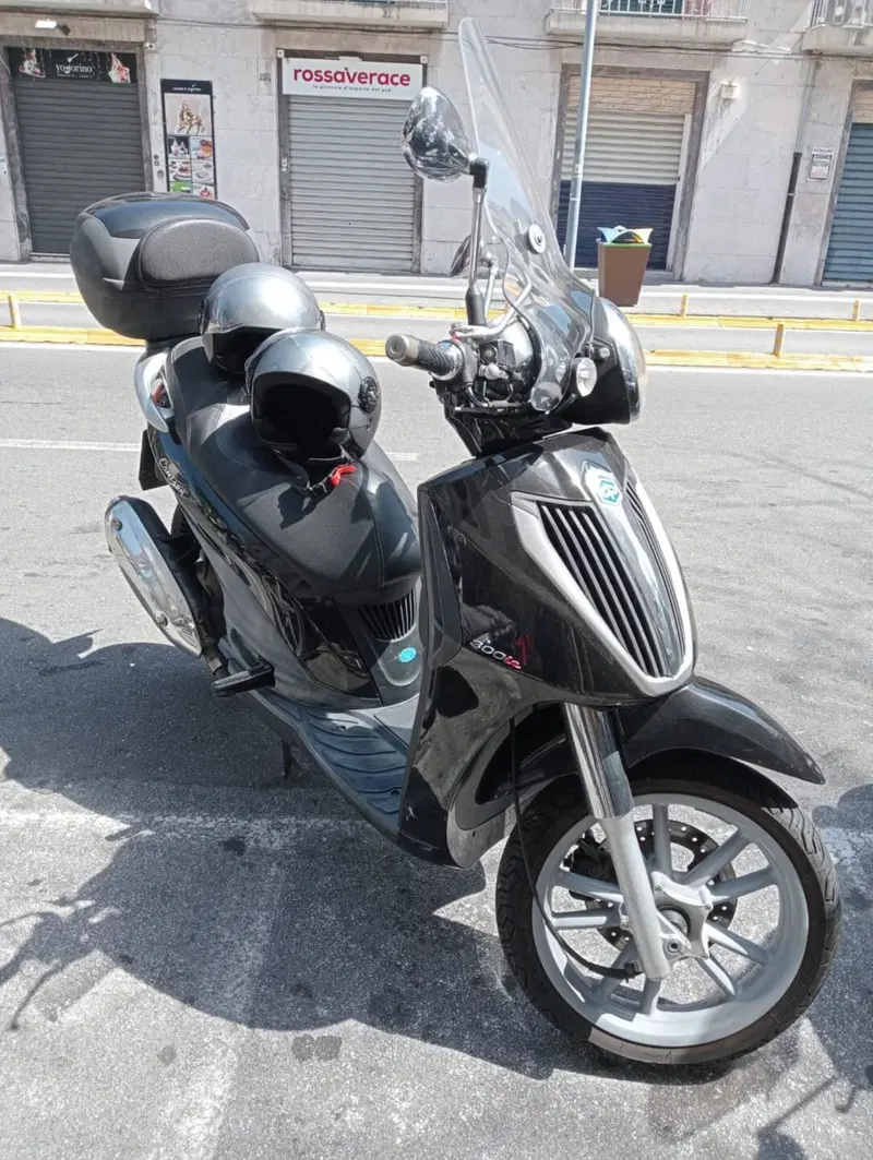 Piaggio Carnaby Cruiser 300 (2008 - 13)