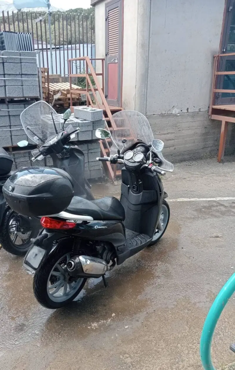 Piaggio Carnaby Cruiser 300 (2008 - 13) (4)