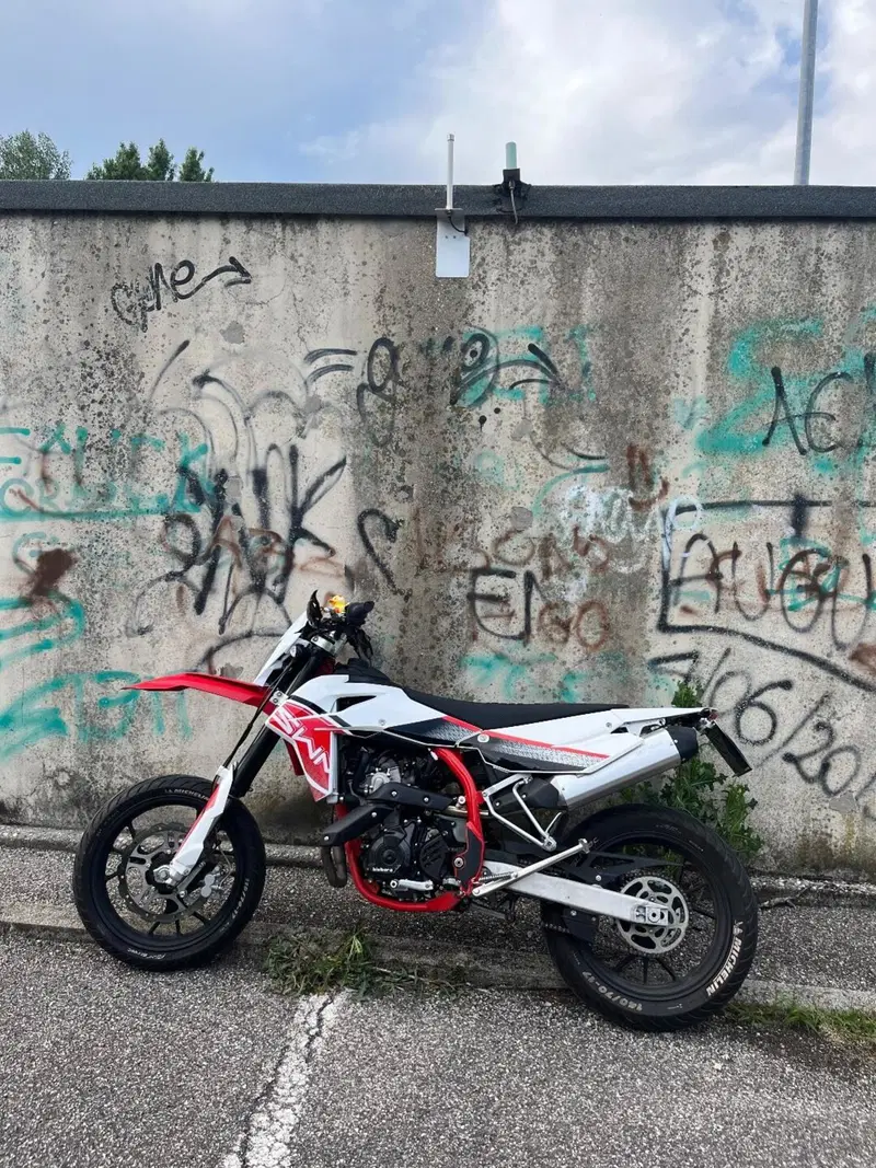 Swm RS 125 R (2021 - 23) (5)