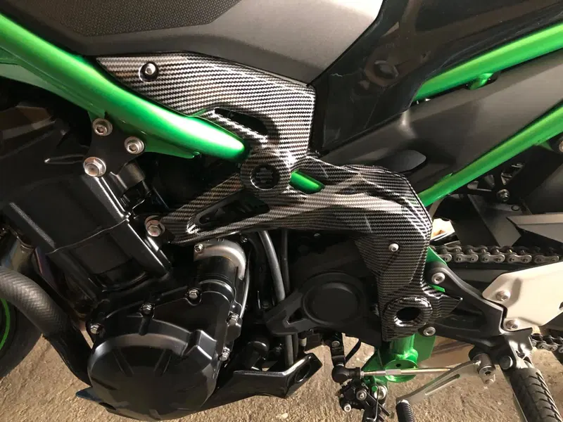 Kawasaki Z 900 (2021 - 24) (8)