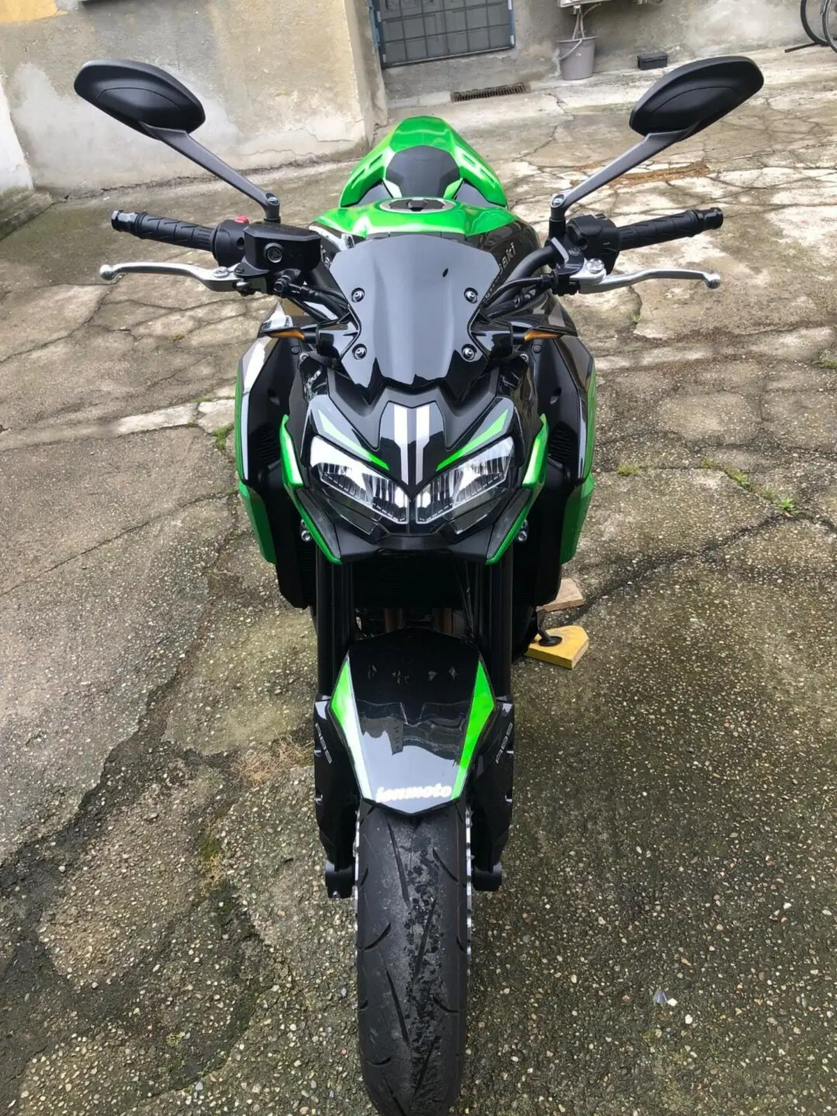 Kawasaki Z 900 (2021 - 24) (9)