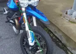 VENDESI ACCESSORI MOTO GUZZI V85TT ORIGINALI